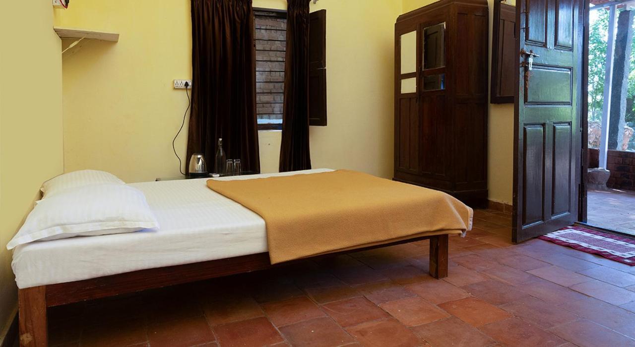 Pathayam Inn Tiruvannamalai Bagian luar foto